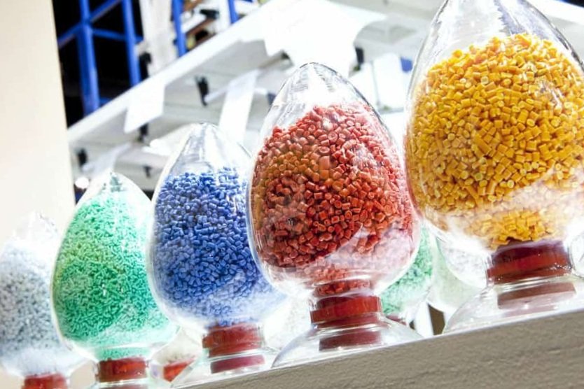 industrial-plastic-granules